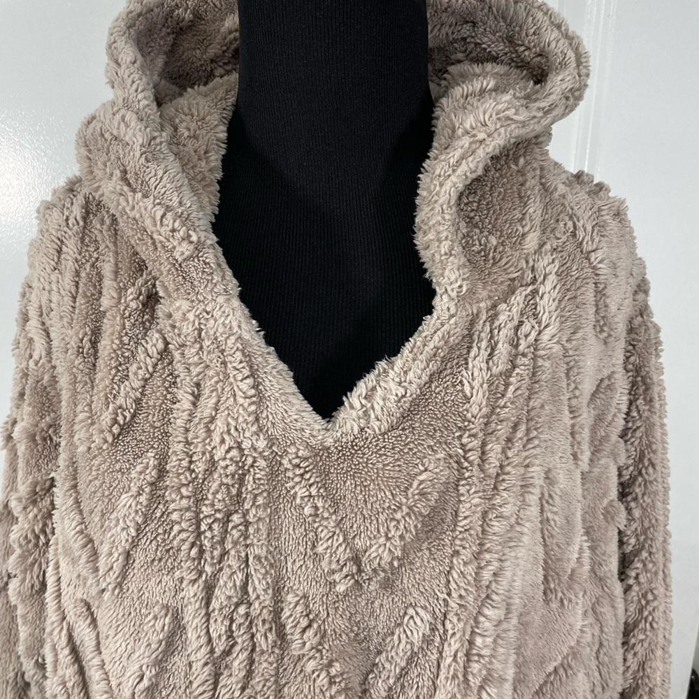Plush Taupe Hooded Sherpa Sweater Size 2XL CB- - Picture 2 of 8